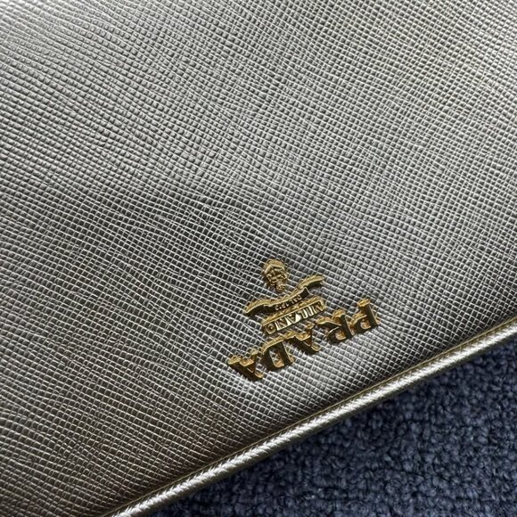 Prada Camera Leather Crossbody Bag 499-032025 - Picture 4 of 16